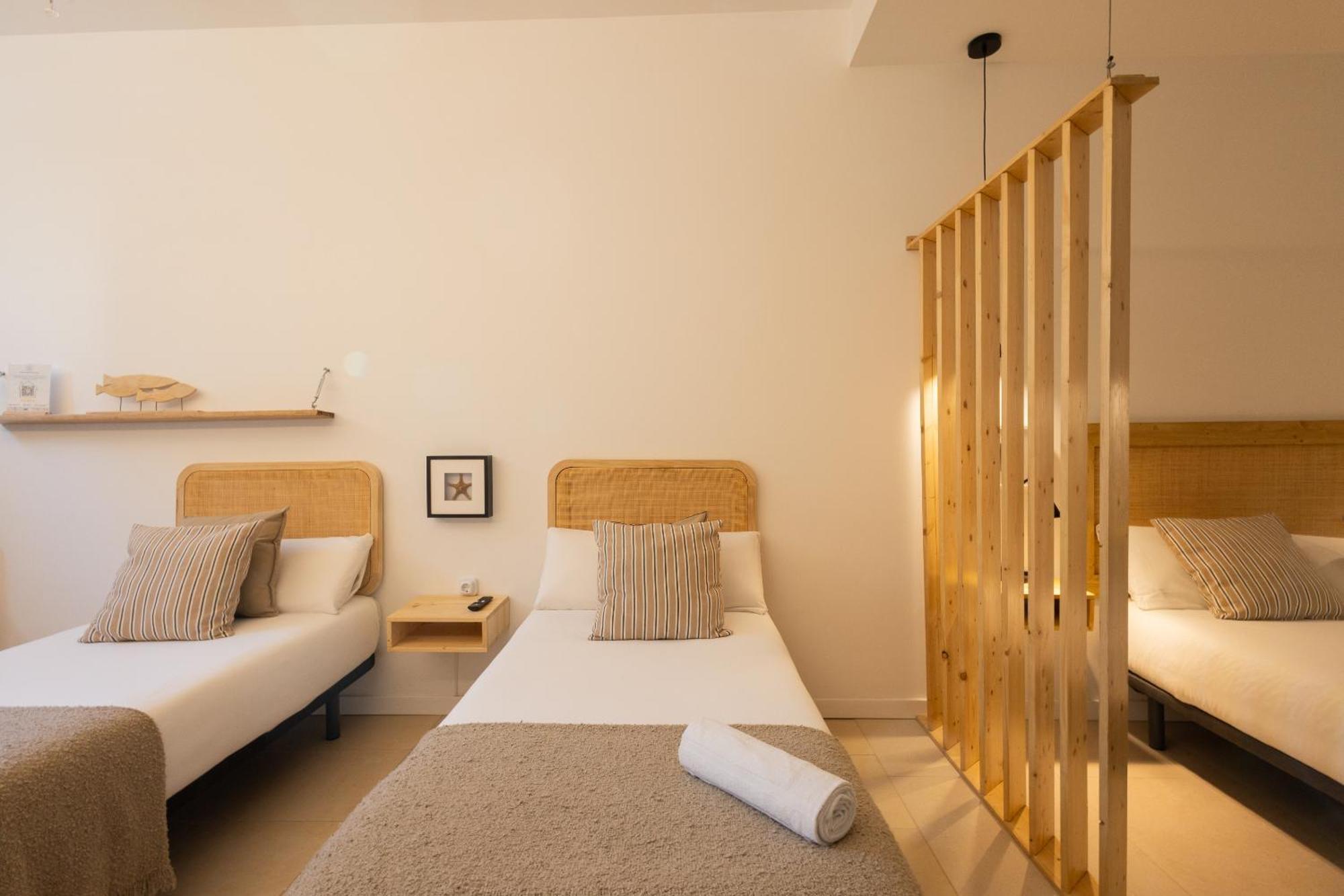 Florit Flats - The Pitiusas Rooms Valence Extérieur photo