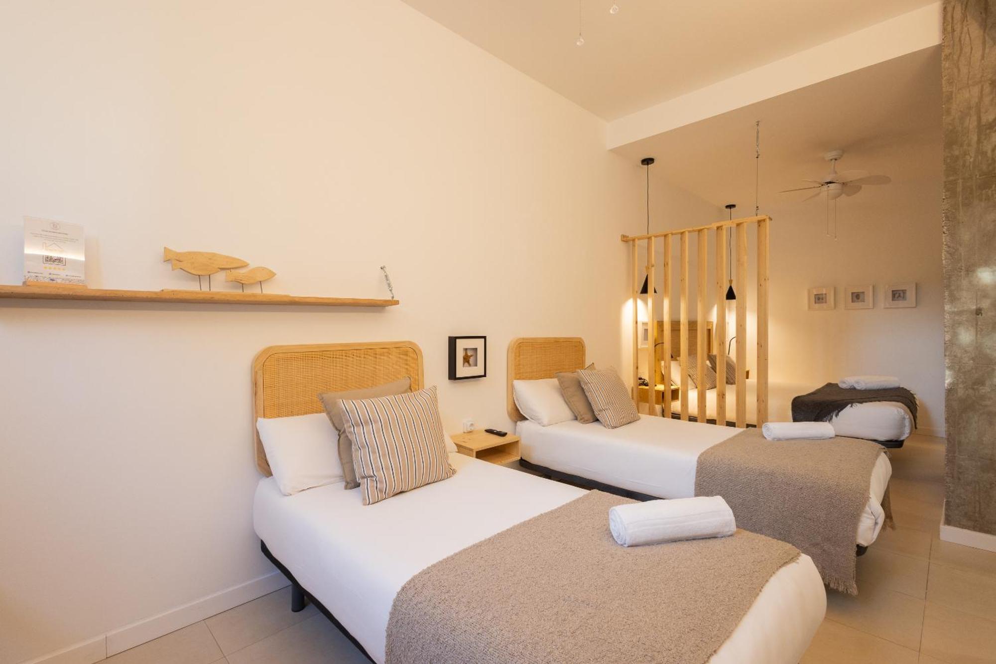 Florit Flats - The Pitiusas Rooms Valence Extérieur photo
